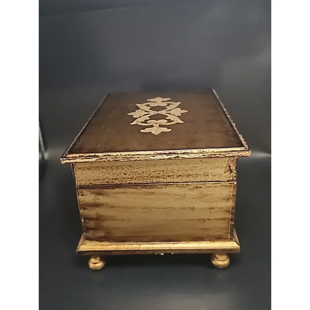 Vintage Goldtone Gilt Wood Musical‎ Florentine Style Jewelry Box 5